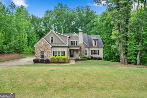 103 Heights Ave, Forsyth, GA 31029
