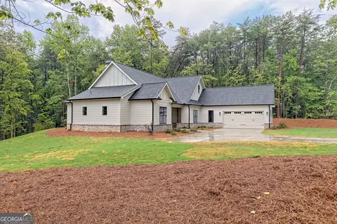 316 Glazenwood Dr, Clarkesville, GA 30523