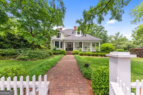 373 S Main St, Madison, GA 30650