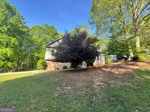 3616 Broken Arrow Dr, Woodstock, GA 30189