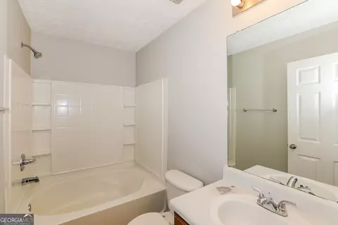 Bath - 11418 Ashefield Ln, Hampton, GA 30228 photo 2 of 2