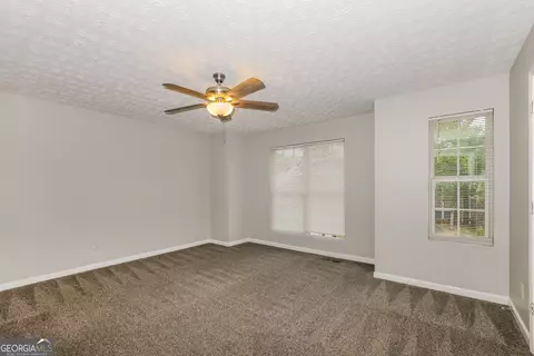 Living - 11418 Ashefield Ln, Hampton, GA 30228 photo 3 of 3