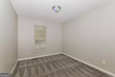 Bedroom - 11418 Ashefield Ln, Hampton, GA 30228 photo 2 of 5