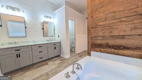 Bath - 3355 E Gate Dr, Cumming, GA 30041 photo 2 of 6
