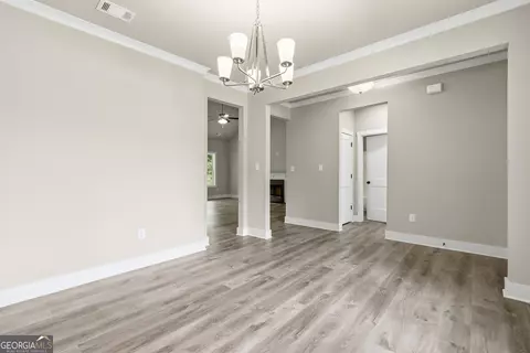 Dining - 206 Railroad St, Gray, GA 31032 photo 1 of 1