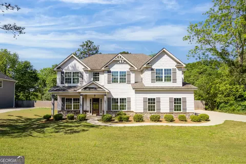 745 Mountain View Rd, Hamilton, GA 31811