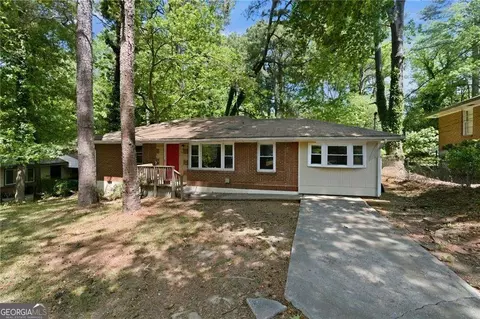 3166 Sandusky Dr, Decatur, GA 30032