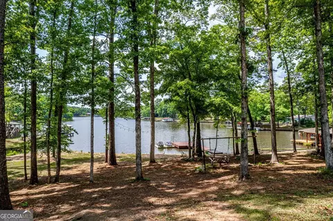 145 Quiet Cv, Eatonton, GA 31024