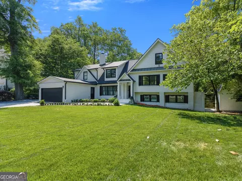 1350 Battleview Dr NW, Atlanta, GA 30327