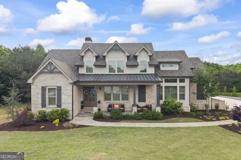 4726 Crestview Way, Flowery Branch, GA 30542