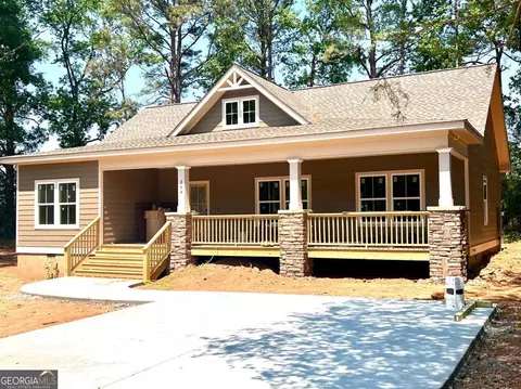 Exterior - 364 Live Oak Ln, Comer, GA 30629 photo 2 of 7