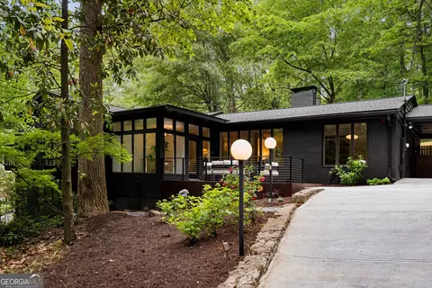 922 Barton Woods Rd NE, Atlanta, GA 30307