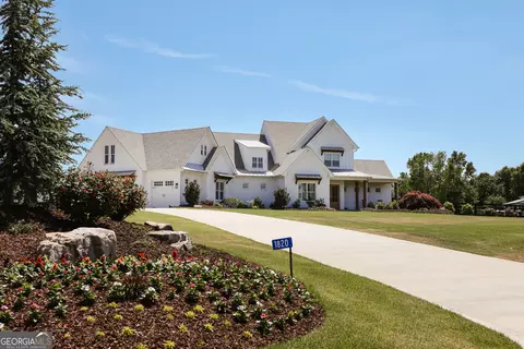 Exterior - 1820 Clover Ln, Bishop, GA 30621 photo 2 of 19