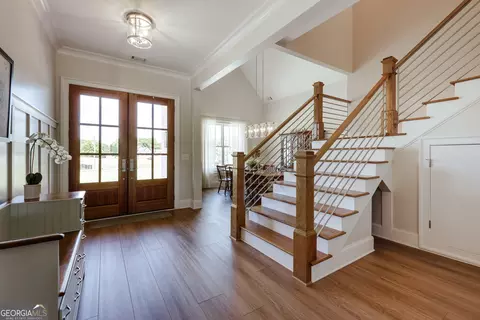 Entry Way - 1820 Clover Ln, Bishop, GA 30621 photo 5 of 7