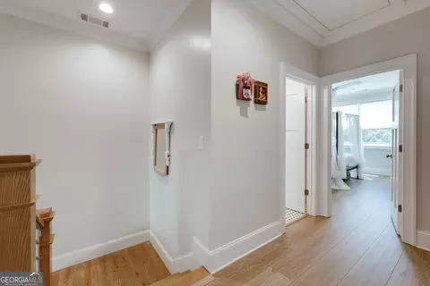 Entry Way - 1820 Clover Ln, Bishop, GA 30621 photo 6 of 7