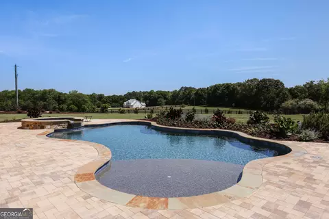 Exterior - 1820 Clover Ln, Bishop, GA 30621 photo 9 of 19