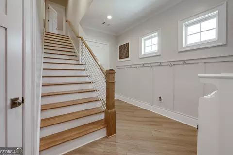 Entry Way - 1820 Clover Ln, Bishop, GA 30621 photo 4 of 7
