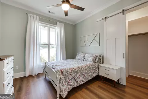 Bedroom - 1820 Clover Ln, Bishop, GA 30621 photo 6 of 6