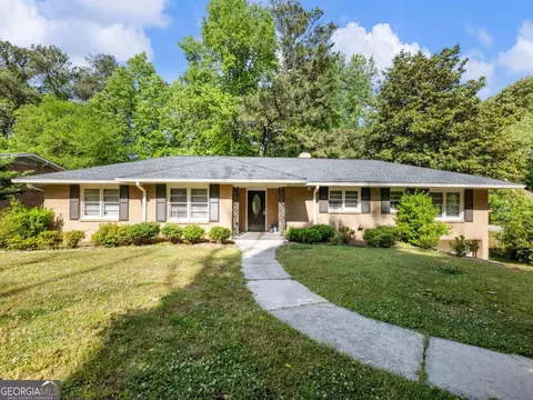830 Venetta Pl NW, Atlanta, GA 30318