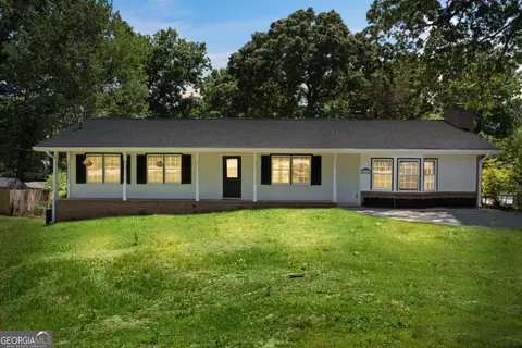 865 Old Tucker Rd, Stone Mountain, GA 30087