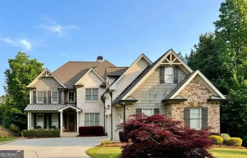 4856 Grandview Ct, Flowery Branch, GA 30542