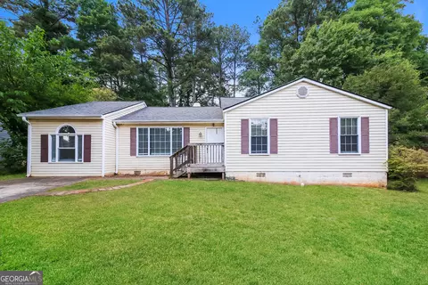 1106 Reynolds Ct, Morrow, GA 30260