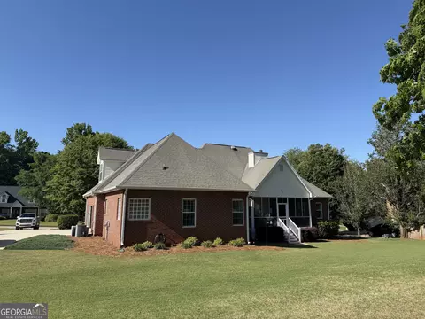 7022 Sherri Ct, Mcdonough, GA 30252