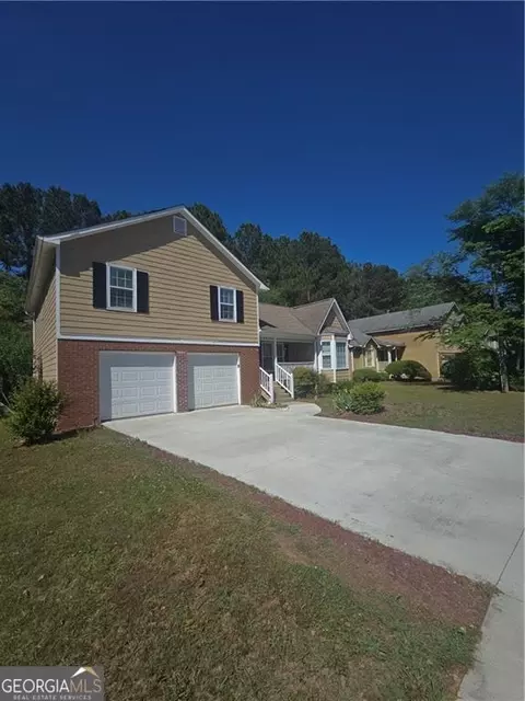 5115 Glendora Dr, Powder Springs, GA 30127