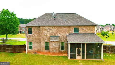 Exterior - 10 Tarrington Ln, Covington, GA 30016 photo 4 of 10