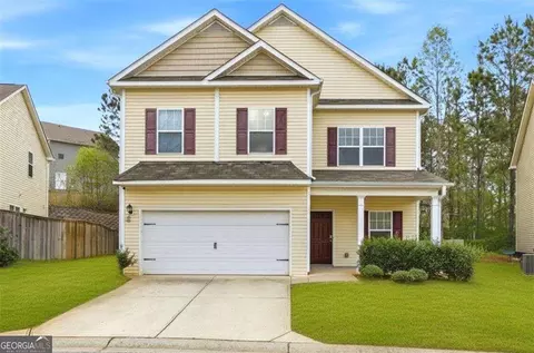 369 Crescent Woode Dr, Dallas, GA 30157