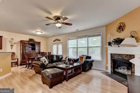 23 Jekyll Dr #9, Marietta, GA 30066