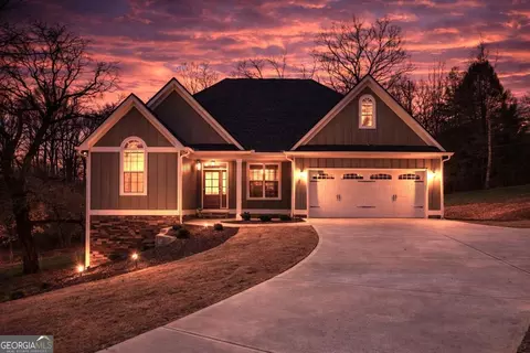 49 Caspian Trl, Ellijay, GA 30536