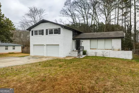3875 Wisteria Ln, Atlanta, GA 30331