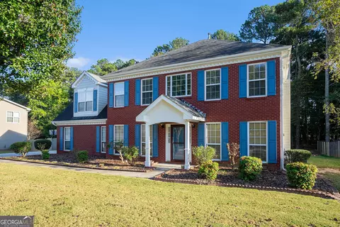 3765 Brushy Wood Dr, Loganville, GA 30052
