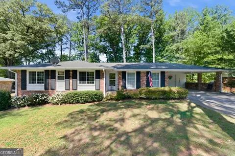 2196 Winding Way, Tucker, GA 30084
