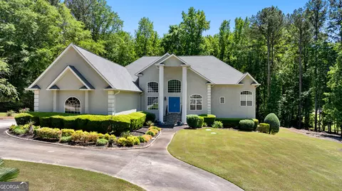 Exterior - 915 Magnolia Way, Hampton, GA 30228 photo 1 of 9