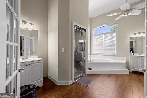 Bath - 915 Magnolia Way, Hampton, GA 30228 photo 1 of 6
