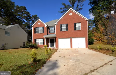 Exterior - 6397 E Meyer Dr, Morrow, GA 30260 photo 2 of 6