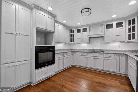 Kitchen - 608 Waterview Dr, Lagrange, GA 30240 photo 1 of 2