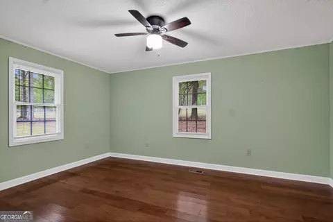Bedroom - 608 Waterview Dr, Lagrange, GA 30240 photo 2 of 3