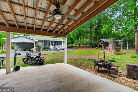 Exterior - 608 Waterview Dr, Lagrange, GA 30240 photo 8 of 18