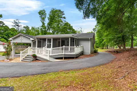 Exterior - 608 Waterview Dr, Lagrange, GA 30240 photo 13 of 18