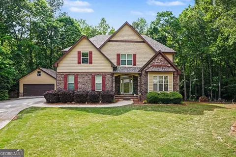 505 Barrington Farms Pkwy, Sharpsburg, GA 30277