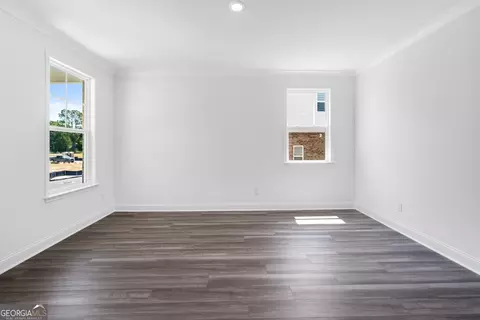 Living - 1020 Nichols Farm Cir, Dacula, GA 30019 photo 2 of 5