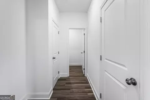 Entry Way - 1020 Nichols Farm Cir, Dacula, GA 30019 photo 2 of 7