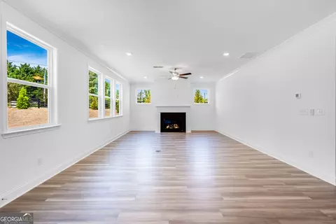 Living - 1020 Nichols Farm Cir, Dacula, GA 30019 photo 5 of 5