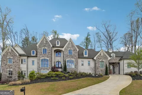 252 Traditions Dr, Alpharetta, GA 30004