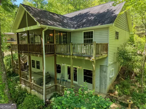 1903 Bell Eagle Dr, Hiawassee, GA 30546
