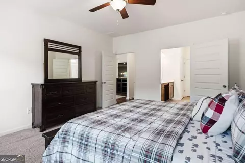 Bedroom - 175 Crossroad Cir, Jasper, GA 30143 photo 4 of 5