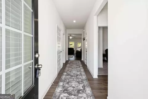Entry Way - 175 Crossroad Cir, Jasper, GA 30143 photo 1 of 8